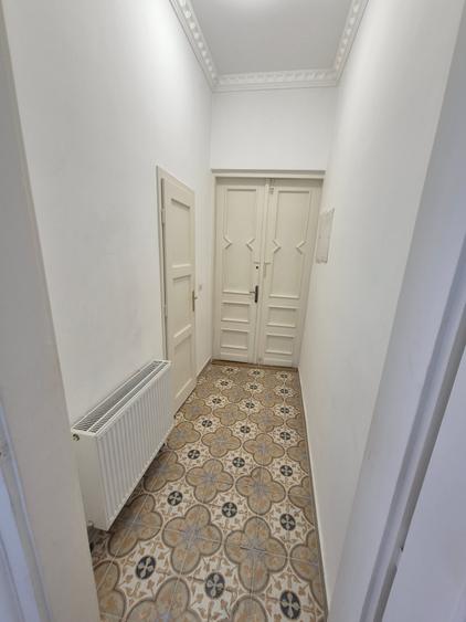 Birou, de 86 mp, în Sinaia