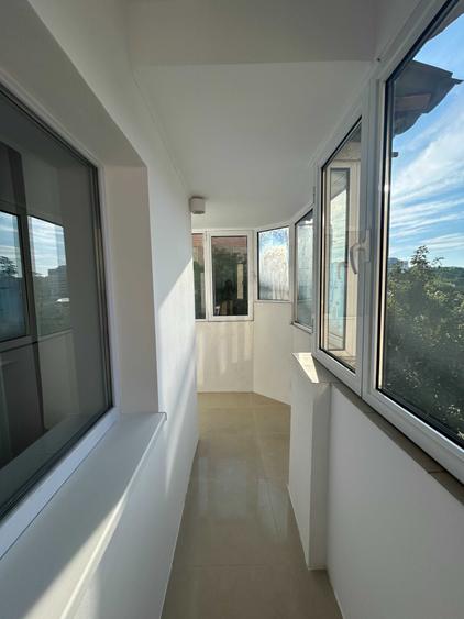 Apartament cu 3 camere decomandat în Păcurari