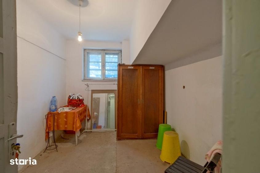 Apartament cu 5 camere în Eminescu