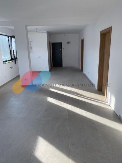 Spațiu comercial, de 80 mp, în Sânnicoară