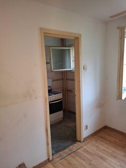 Garsonieră decomandată în Drumul Taberei