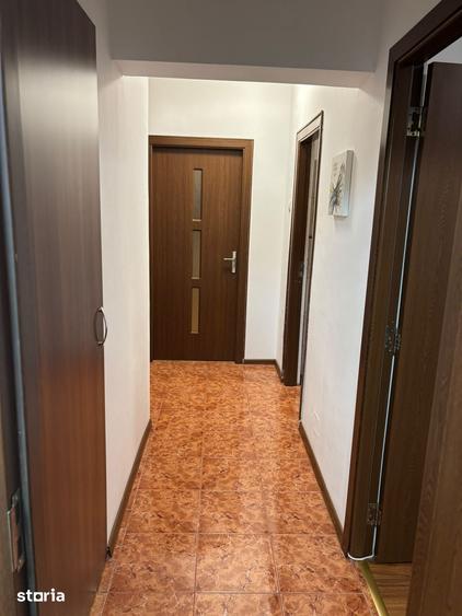 Apartament cu 2 camere decomandat în Drumul Taberei