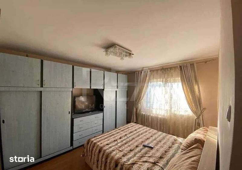 Apartament cu 3 camere decomandat în 13 Septembrie