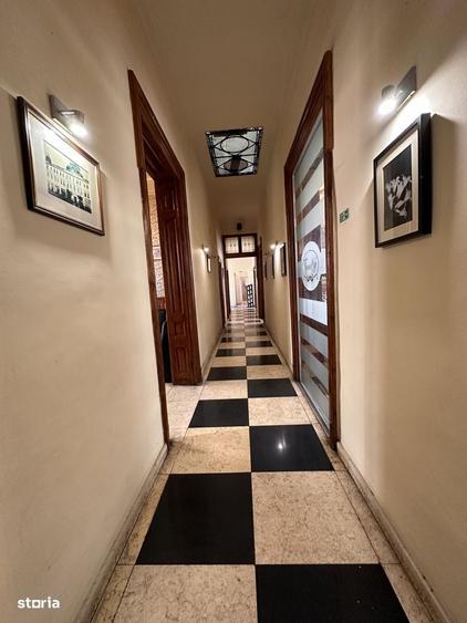 Spațiu comercial, de 500 mp, în Ultracentral