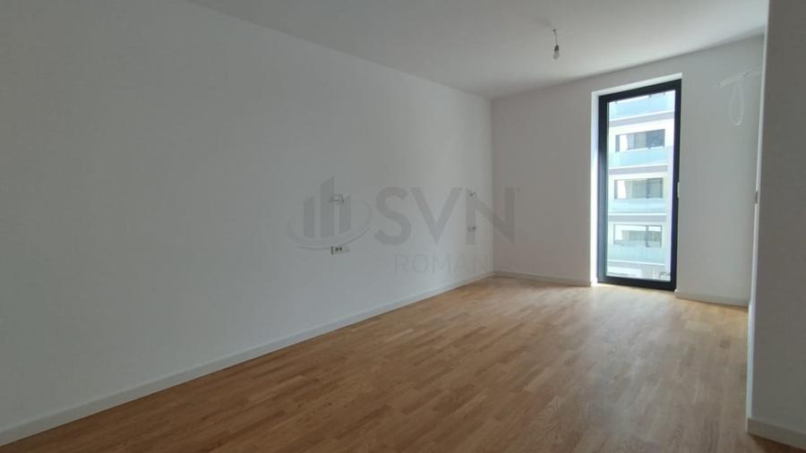 Apartament cu 2 camere semidecomandat, mobilat în Băneasa