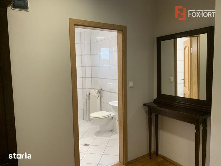Apartament cu 2 camere decomandat în Take Ionescu
