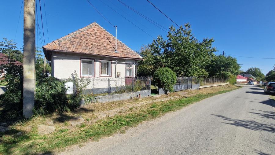 Casă cu 2 camere în Aiton