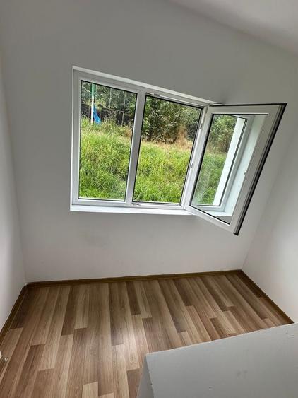 Vand apartament cu 2 camere - 1