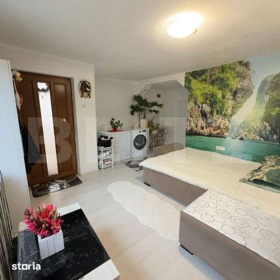 Casă cu 9 camere cu Teren 1860 Mp în Scoarța