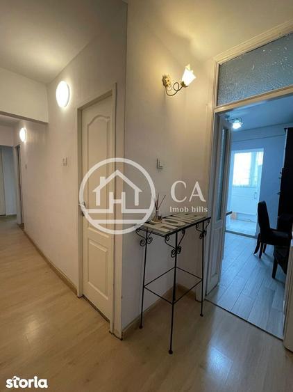 Apartament cu 3 camere decomandat în Decebal