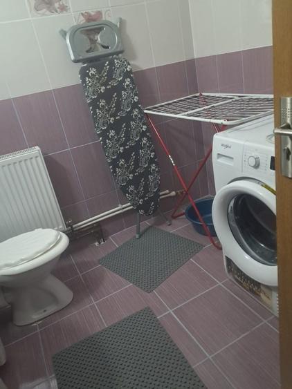 Casă cu 3 camere decomandat în Făcăi