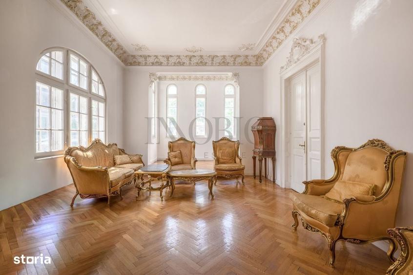 Casă cu 4 camere cu Teren 707 Mp în Romană