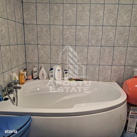 Casă cu 2 camere în Ghiroda