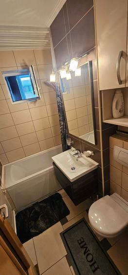 Apartament cu 2 camere decomandat în Astra