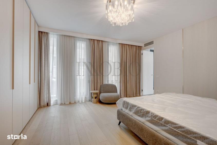 Apartament cu 4 camere în Aviatorilor
