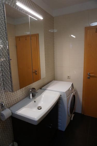 Apartament cu 2 camere decomandat, mobilat în Bucovina