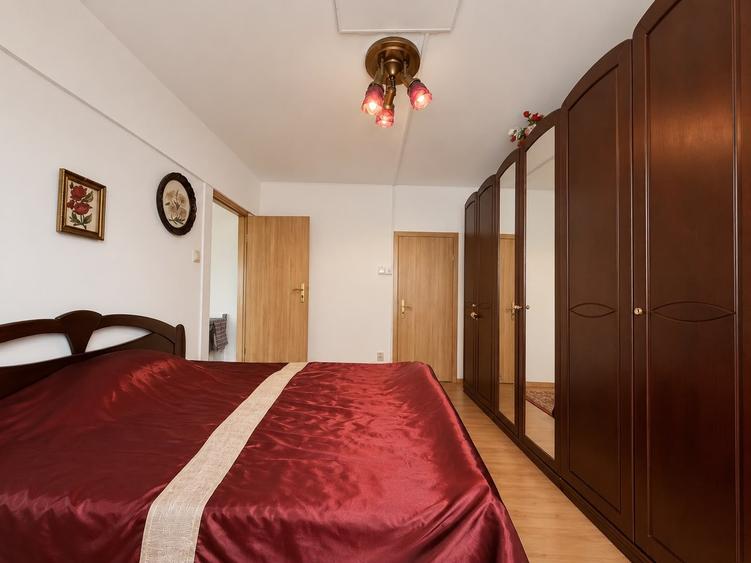 Apartament cu 2 camere nedecomandat în Brâncoveanu
