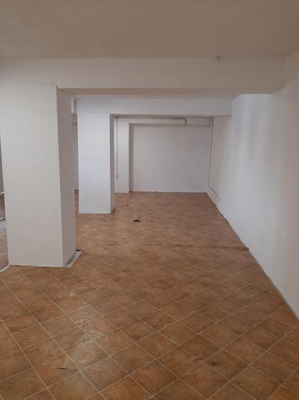 Spațiu comercial, de 70 mp, în Central