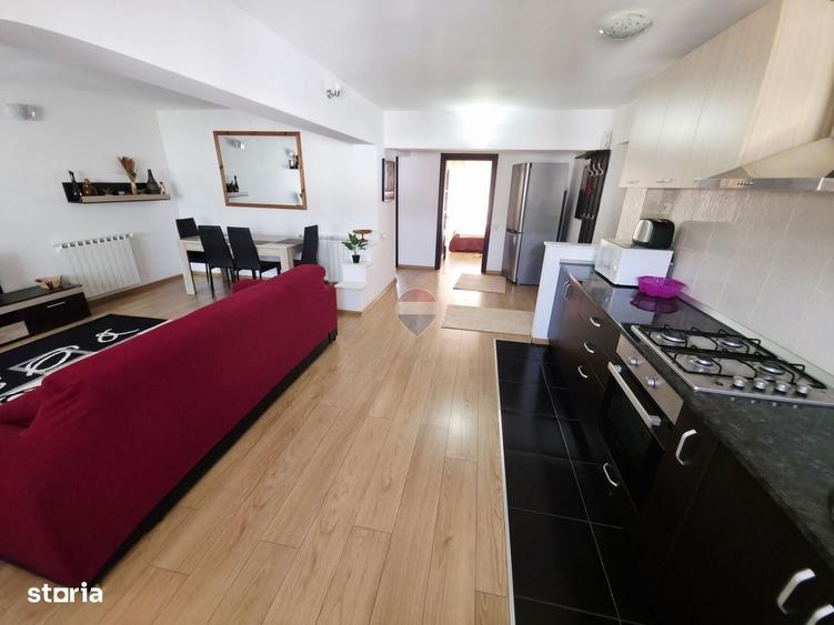 Apartament cu 3 camere decomandat în Central