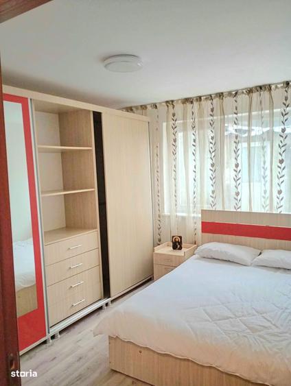 Apartament cu 2 camere semidecomandat în Calea București