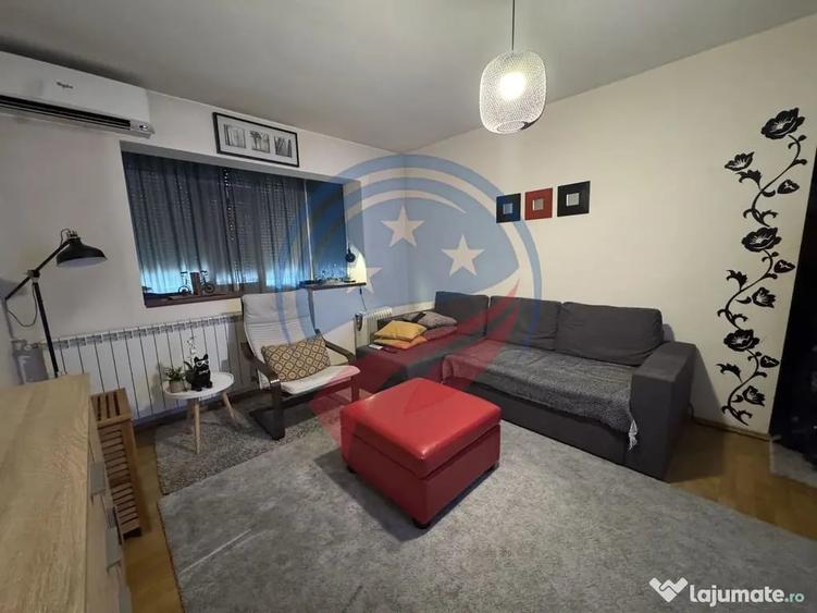 Apartament cu 2 camere semidecomandat în Craiovița Nouă