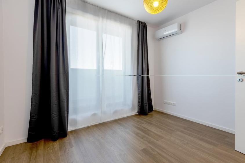 Apartament cu 3 camere decomandat, mobilat în Pipera