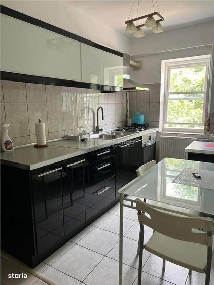 Apartament cu 3 camere în Ultracentral