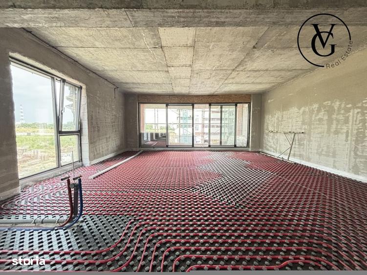 Apartament cu 4 camere decomandat în Central