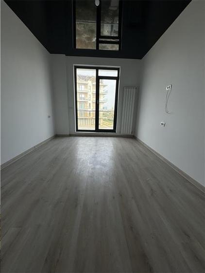 Apartament cu 2 camere decomandat în Exterior Vest