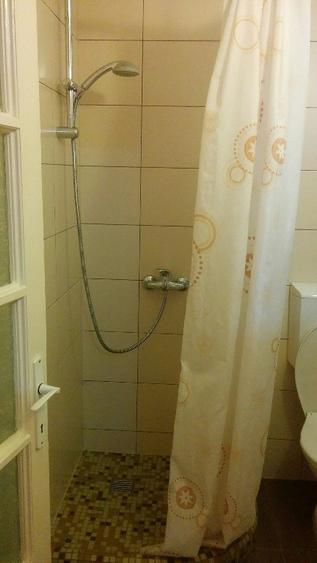 Casă cu 7 camere cu Teren 3000 Mp în Zam