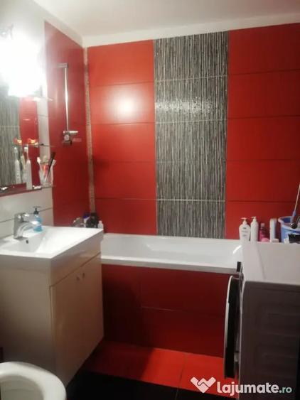 Apartament cu 2 camere decomandat în Crângași