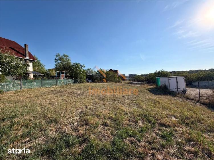 Teren de 506 mp, în Sânmartin