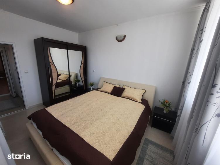 Casă cu 5 camere cu Teren 675 Mp în Burdea