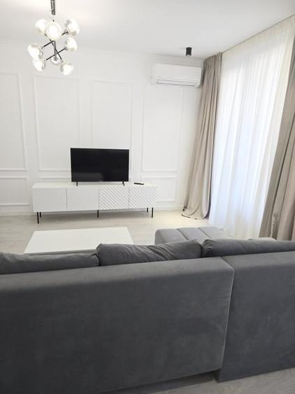 Apartament cu 2 camere, mobilat în Pipera