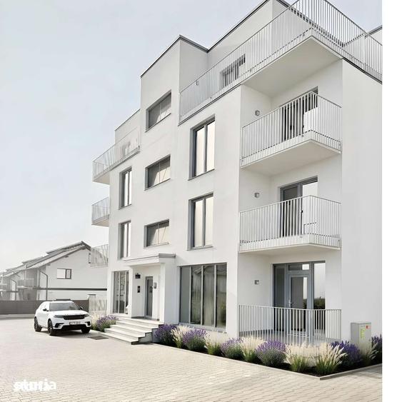Apartament cu 3 camere în Ipotești
