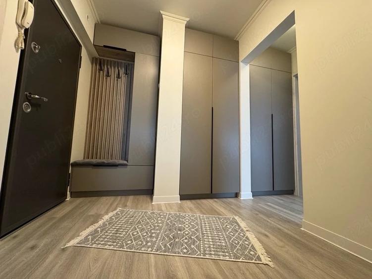 Apartament cu 2 camere decomandat, mobilat în Central