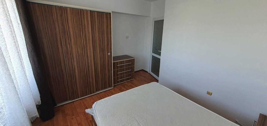 Apartament cu 2 camere decomandat în Radu Negru
