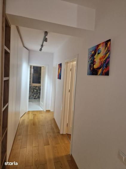 Apartament cu 3 camere în Bună Ziua