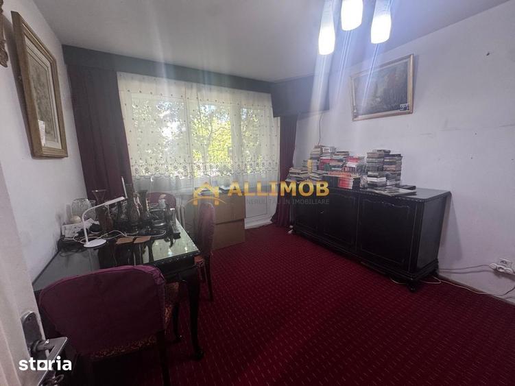 Apartament cu 2 camere semidecomandat în Democrației