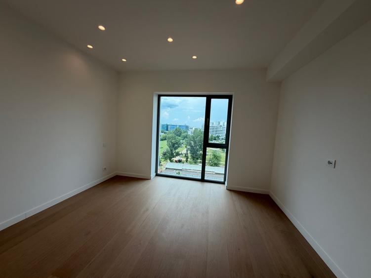 Apartament cu 2 camere decomandat în Aviației