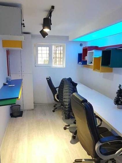 Spațiu comercial, de 30 mp, în Plopilor