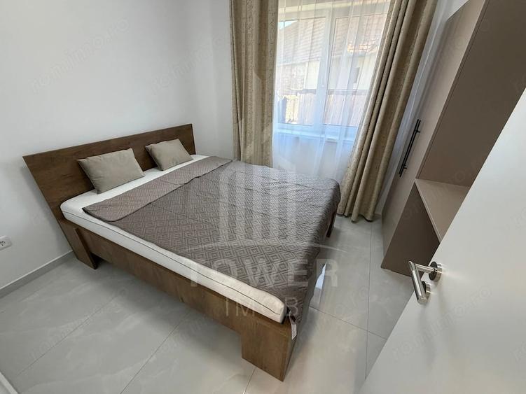 Casă cu Teren 200 Mp în Central