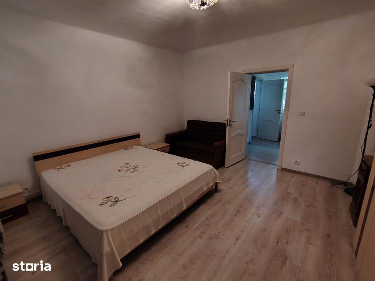 Casă cu 2 camere cu Teren 500 Mp în Pârneava