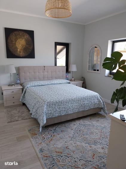 Casă cu 3 camere cu Teren 18 Mp în Central