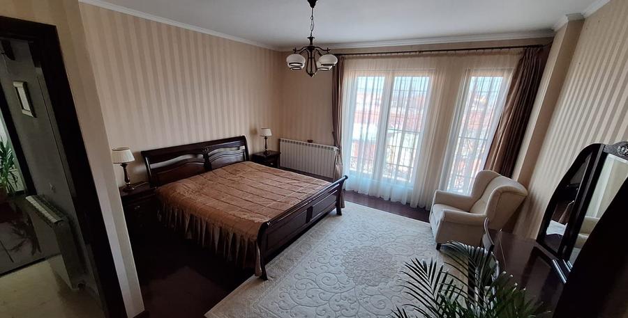 Casă individuală cu 4 camere cu Canalizare în Coiciu