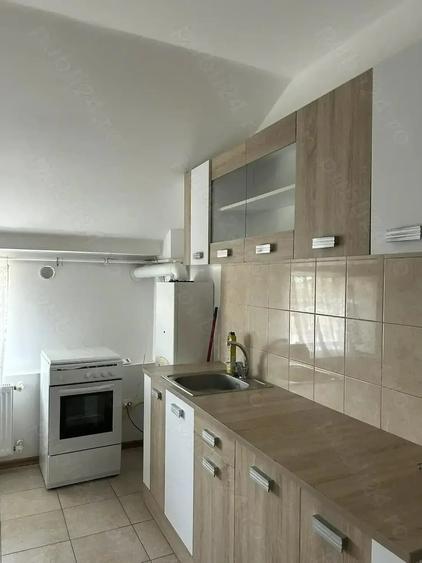 Proprietar Inchiriez apartament cu 2 camere - 2