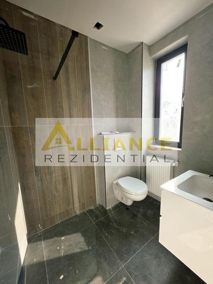 Casă individuală cu 4 camere cu Teren 355 Mp în Berceni