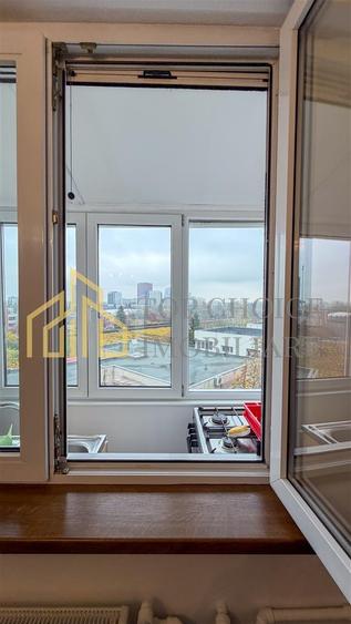 Apartament cu 2 camere semidecomandat, mobilat în 1 Mai