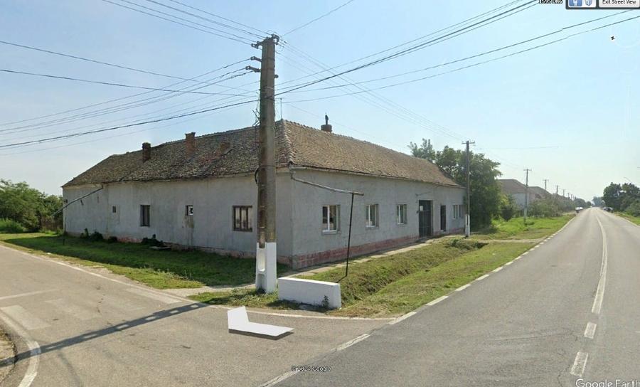 Casă individuală cu 5 camere cu Canalizare în Cenad