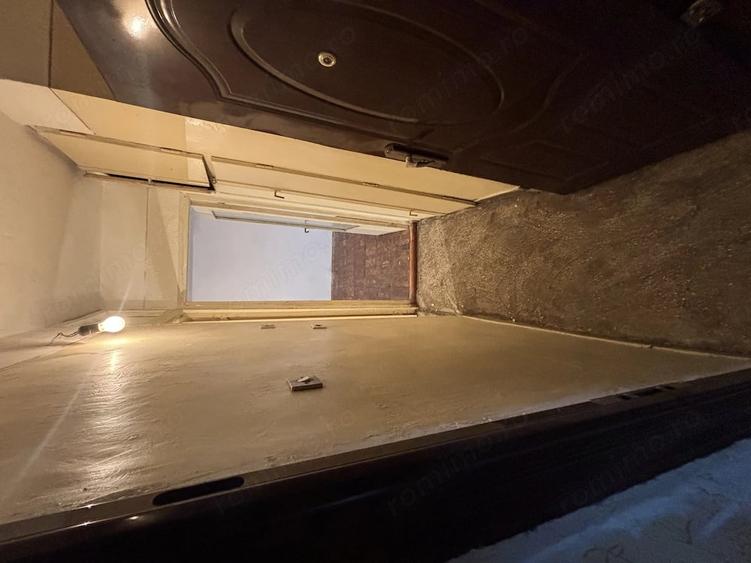 Garsonieră decomandată în Central